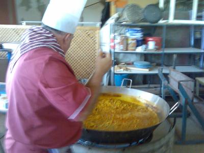 20080502133548-paella.jpg