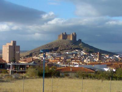 20090109000909-la-calahorra.jpg